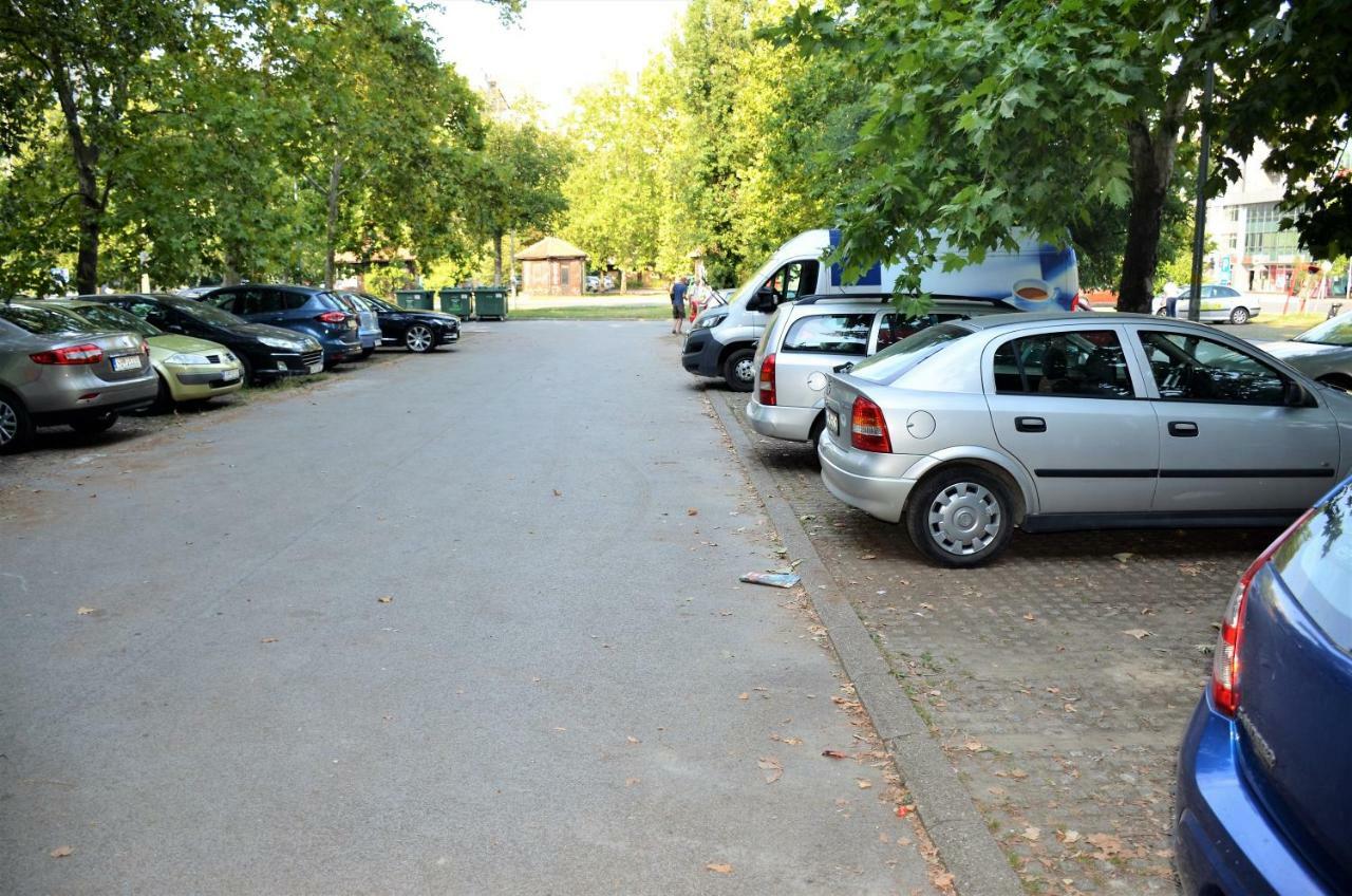 诺威萨Balzak 64M2, Free Parking & Wi-Fi公寓 外观 照片